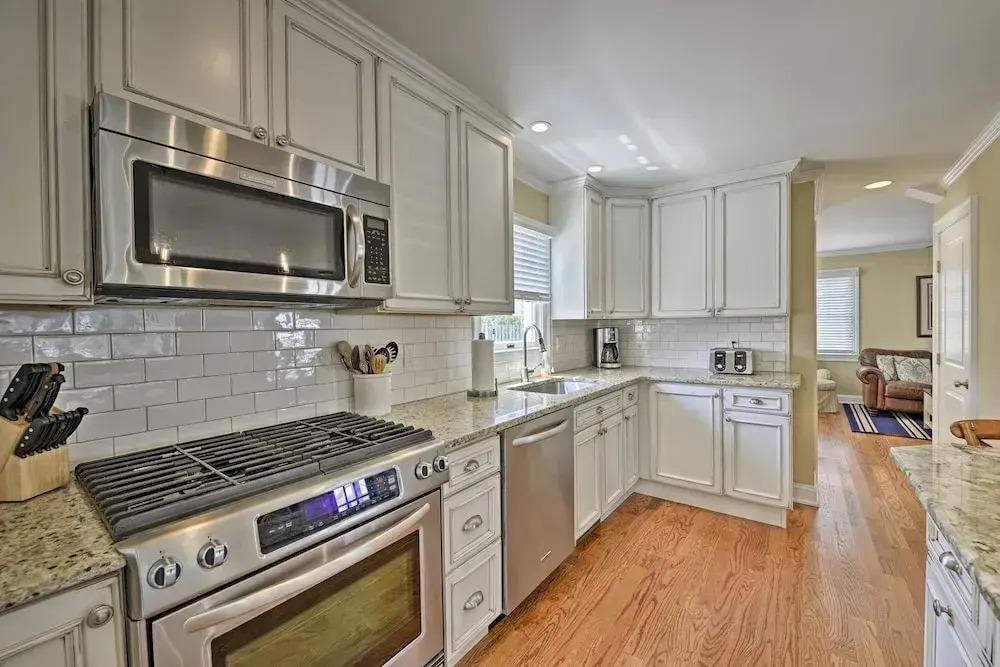 Lavallette House w/ Fenced Yard & Gas Grill!