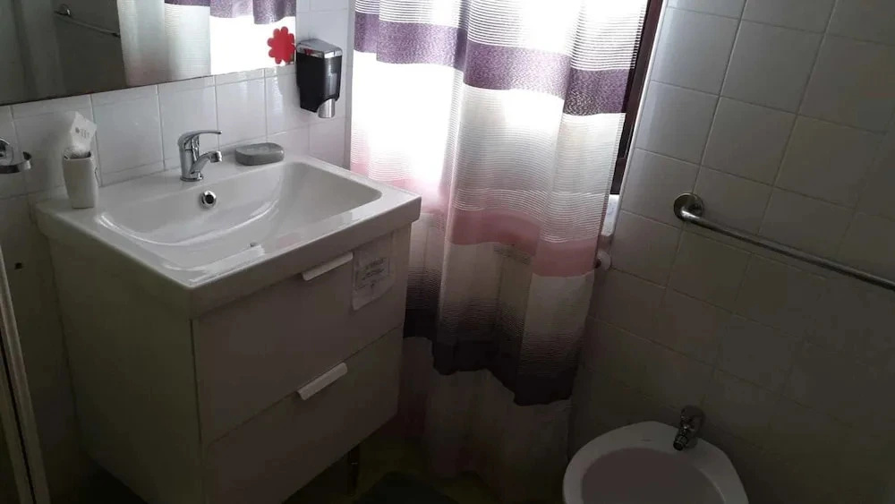 b&b Leti