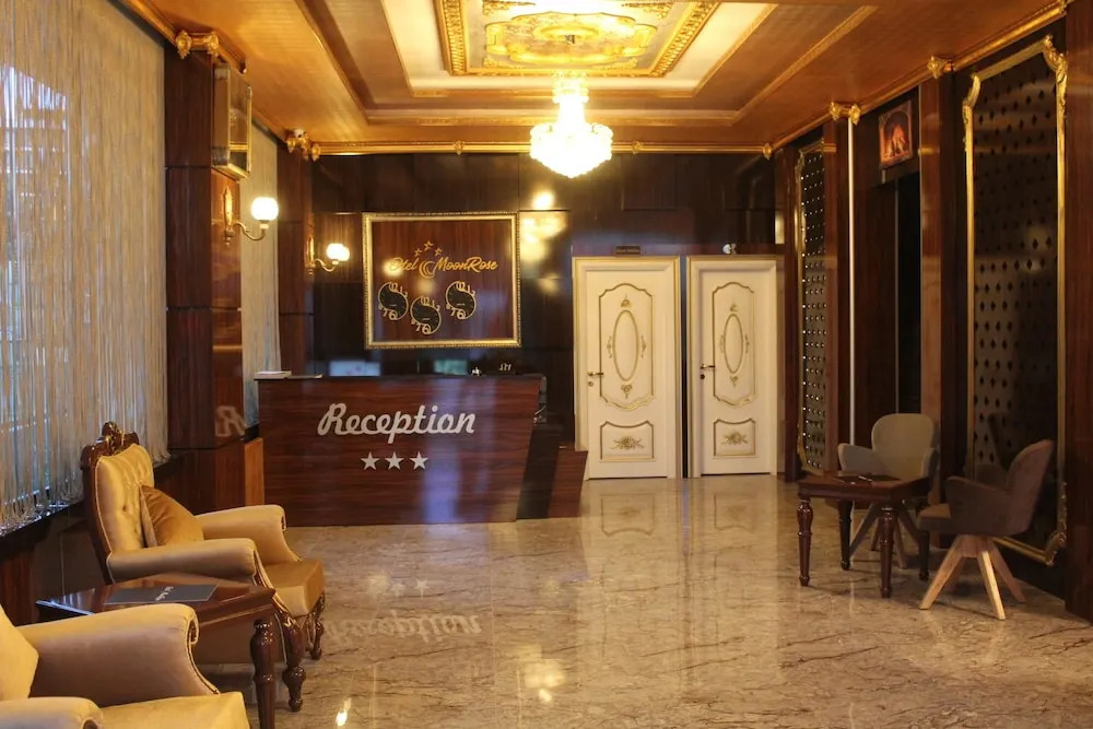 Otel MoonRose