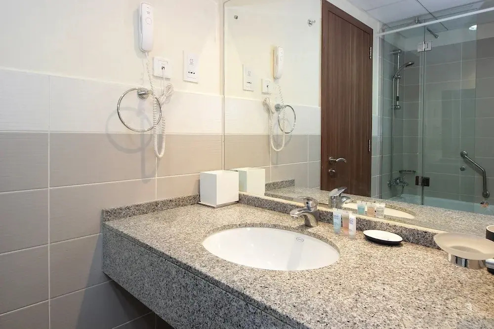 New Arabian Holiday Homes- IMPERIAL JVT