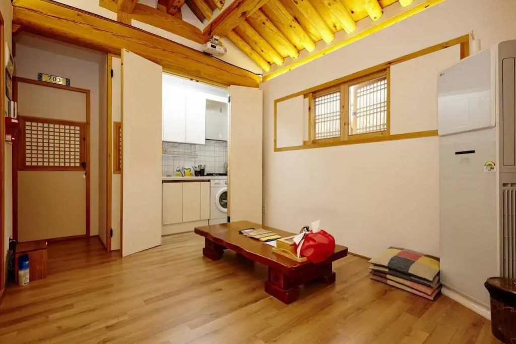 Hanok 24 guesthouse Gyeongbokgung