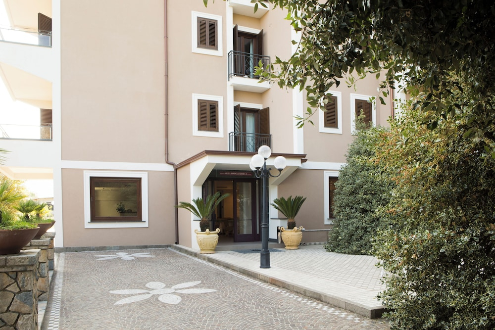 Villa Donna Carmela