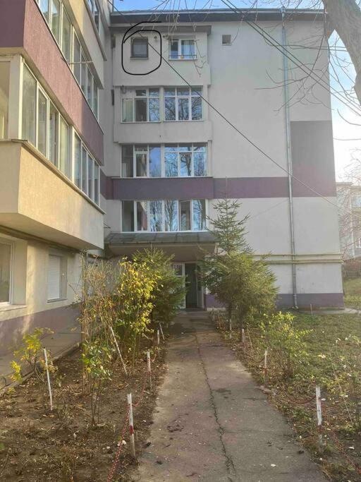 Apartament Theta- langa centru, cada hidromasaj