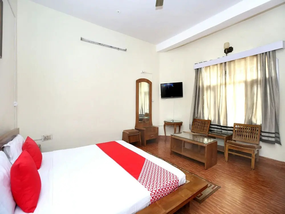 OYO 13332 Home Studio Rooms Shivalik Kasauli
