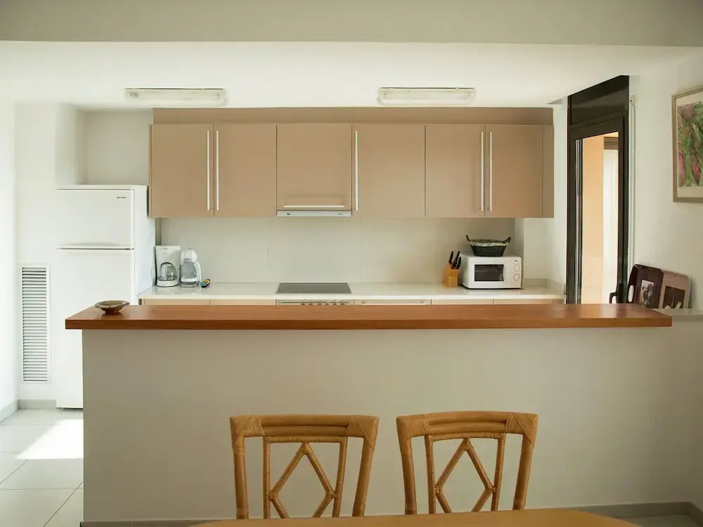 Exclusive Villa for 6 in L'estartit With Private Pool in Residential Area