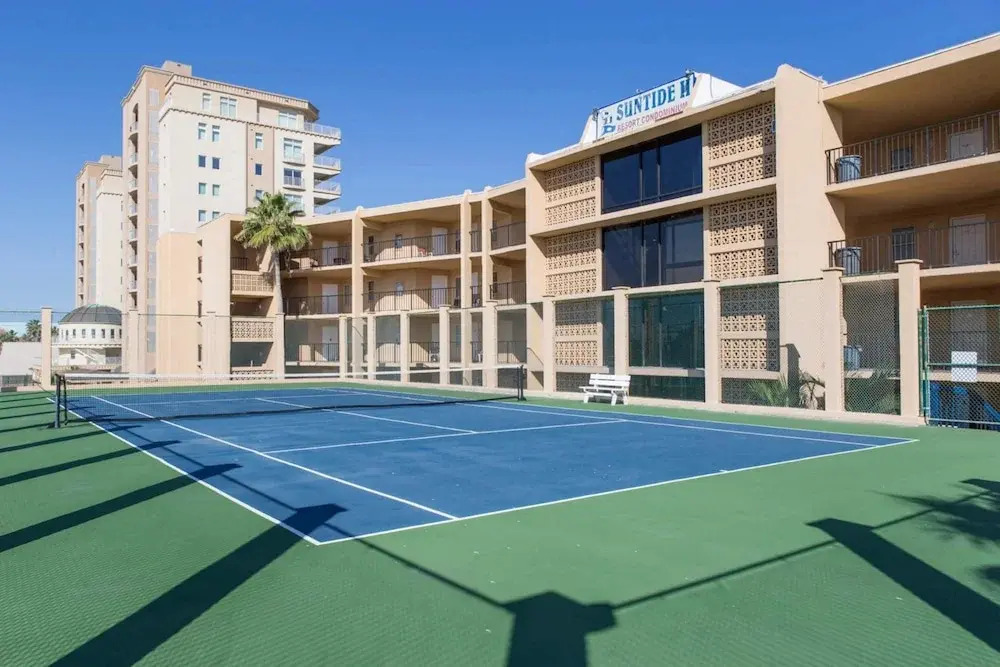 Suntide II Condominium 307