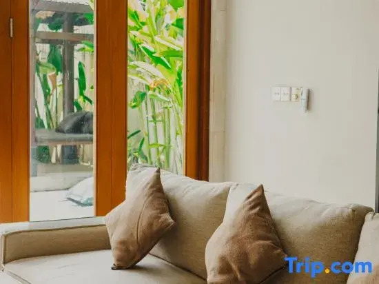 Private 4 Bedroom Villa in Kerobokan by Nami Bali