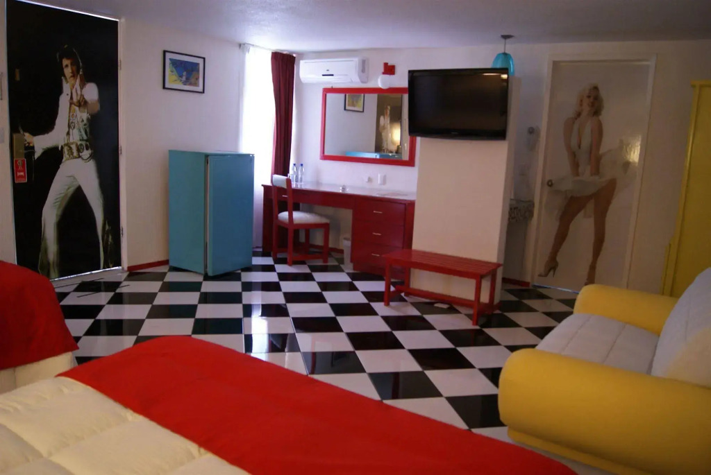 Hotel Medrano Temáticas and Business Rooms Aguascalientes