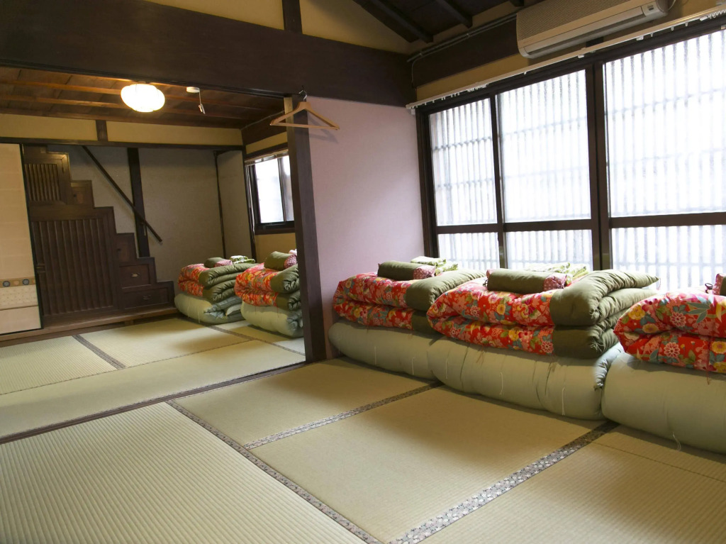 Female-Only Guesthouse Tomari-ya