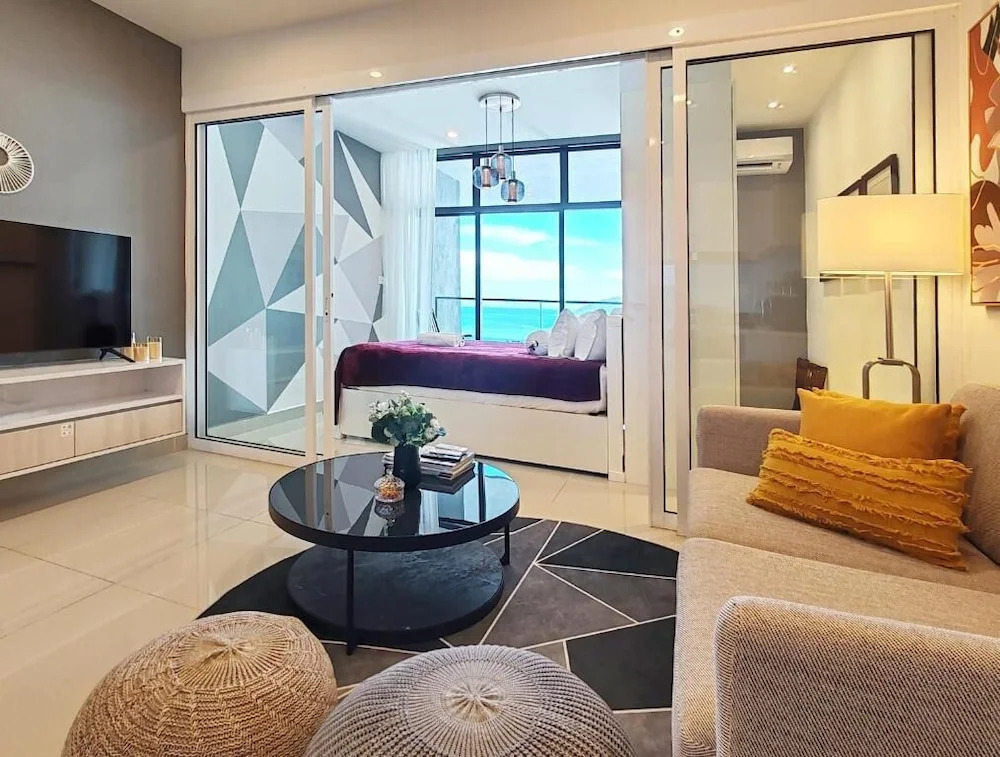 Seaview Bliss Studio By Tropical Elegance