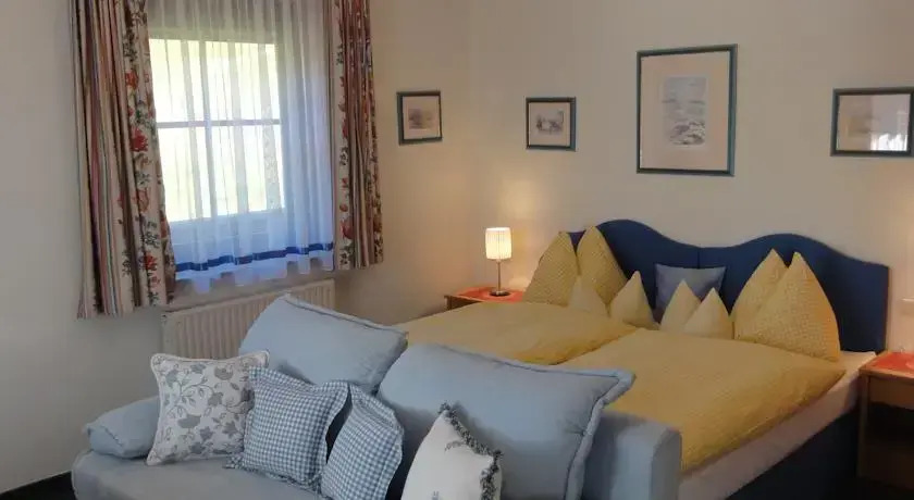 Hotel-Pension Waldschenke