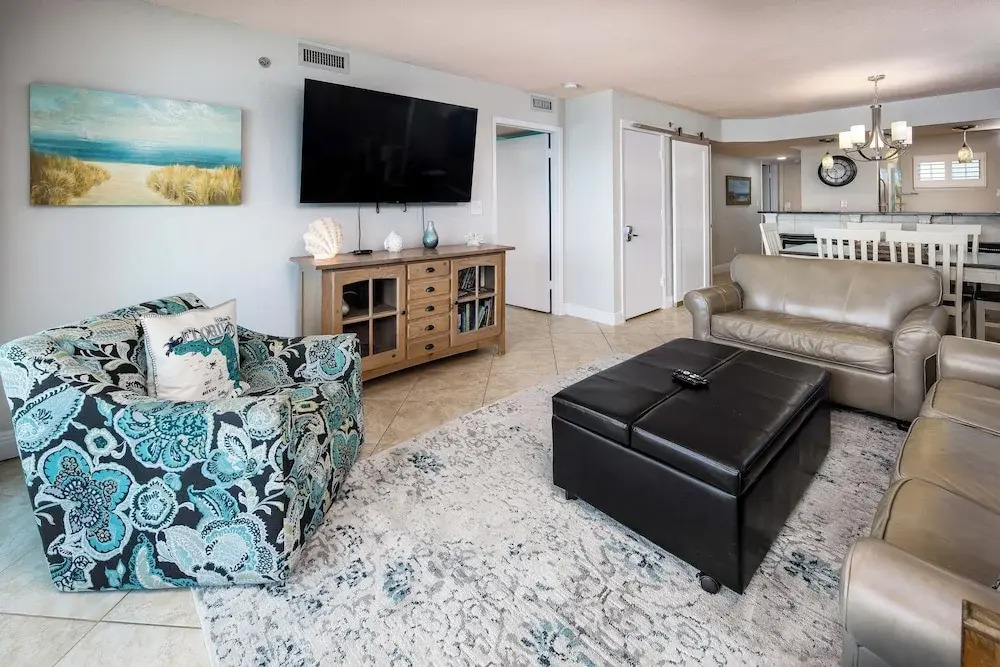 Sea Oats 704 - Coral Shores