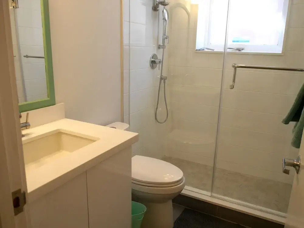 Newly Renovated 2BR Townhome