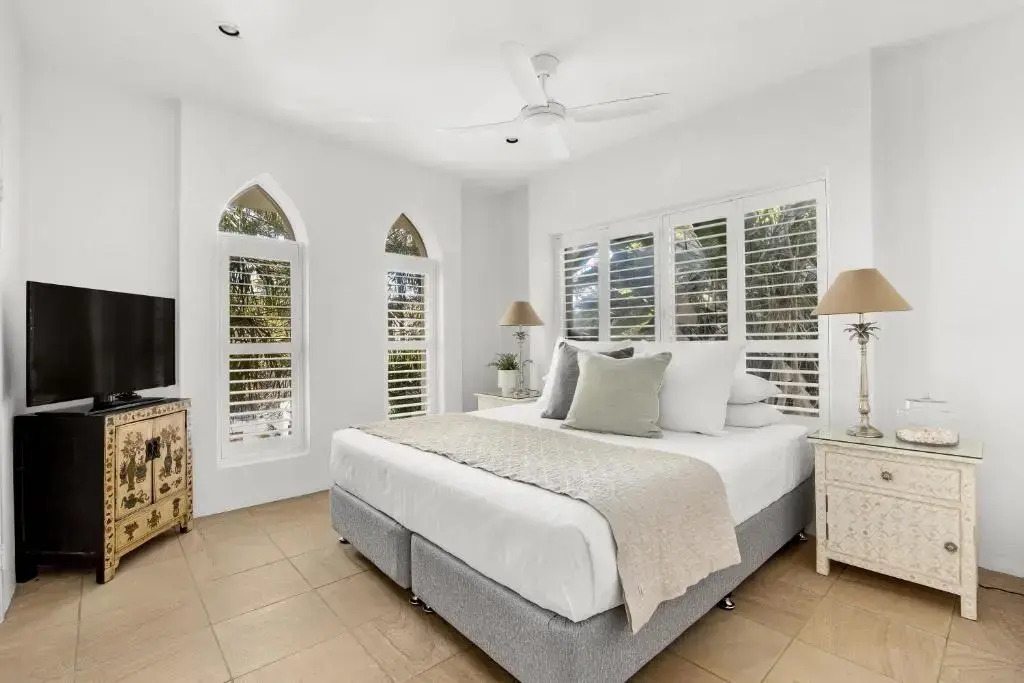Mykonos, 3/37 Duke Street, Sunshine Beach
