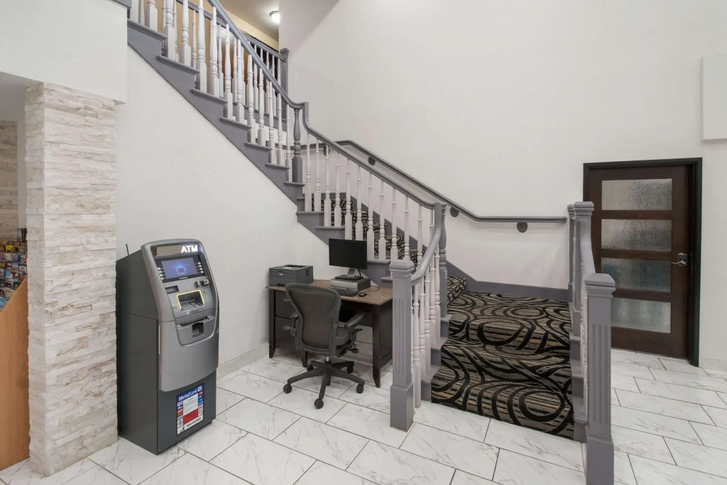 Quality Inn & Suites Salt Lake City Airport West