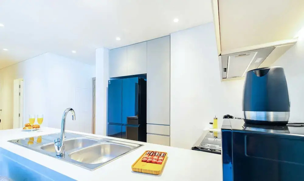 Lux  The La Rive Sea View Suite