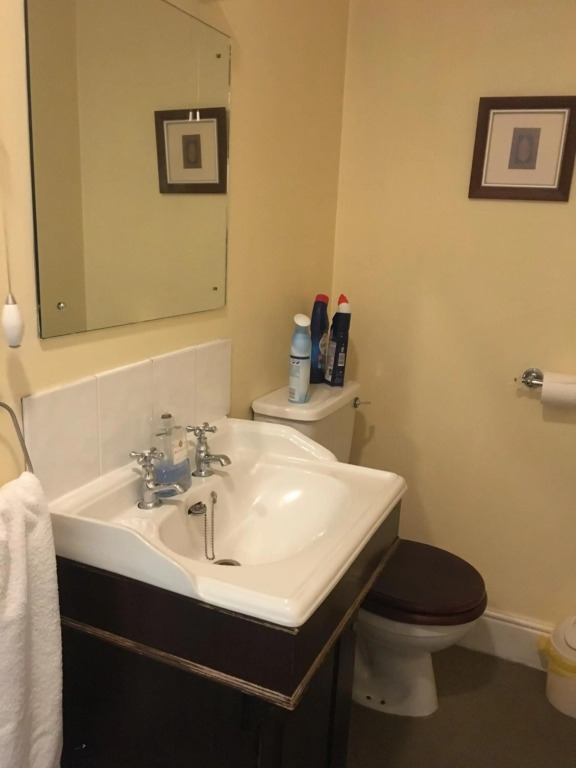 The Townhouse B and B free continental breakfast included