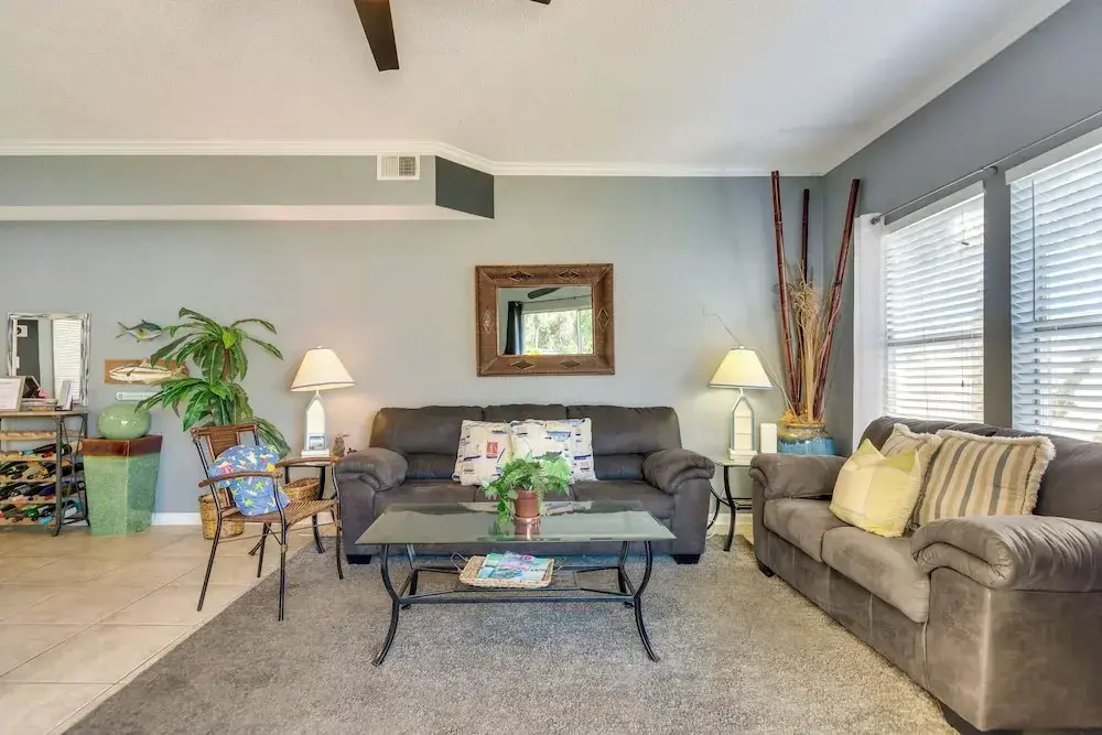 Destin Ground-level Condo w/ Private Beach Access