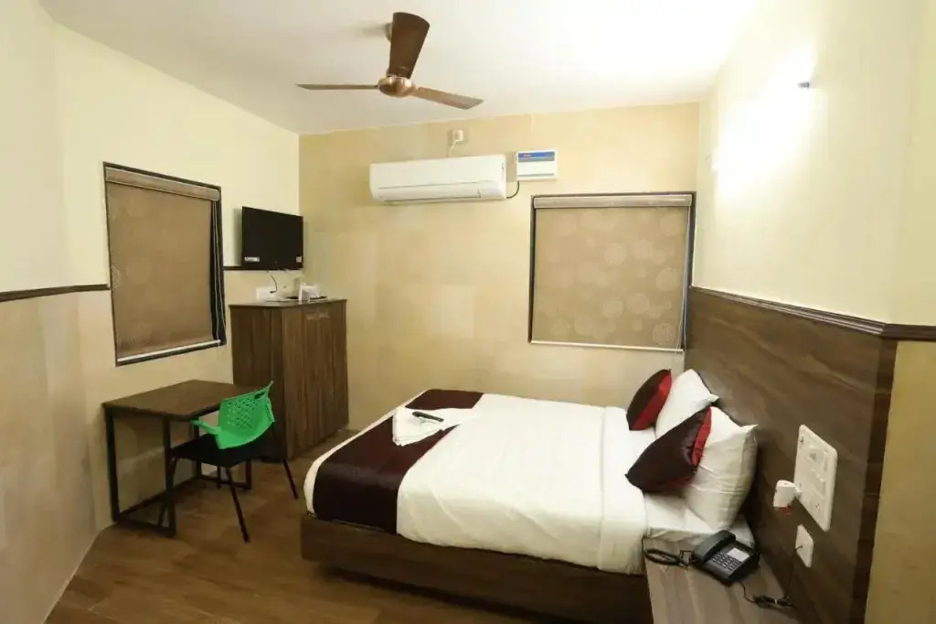 Season 4 Residences - Nungambakkam Near US consulate, Apollo Hospital, Shankar Nethralaya