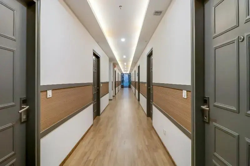 Super Townhouse Jashn