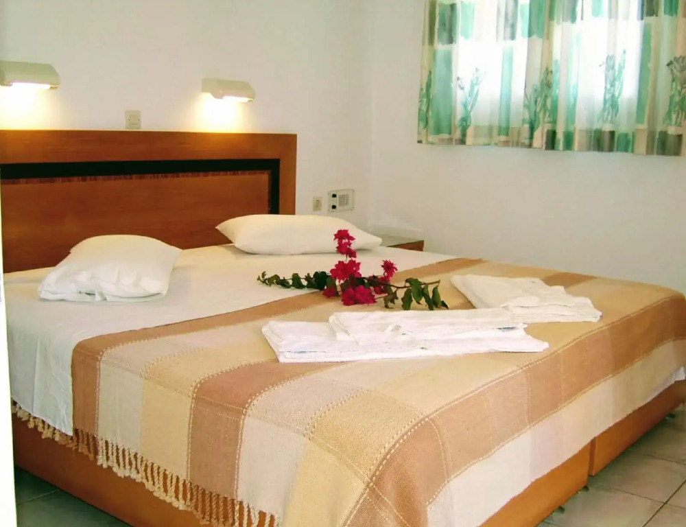 Golden Dream Apartments