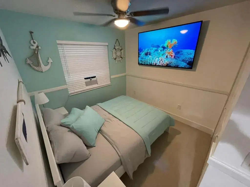 Beach House - 2BD 3BH - Fort Lauderdale
