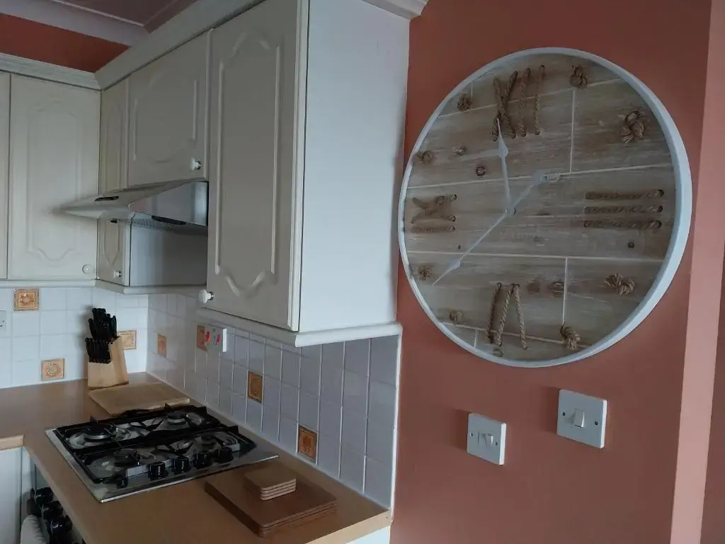 3-bed Apartment in Lowestoft With sea Views