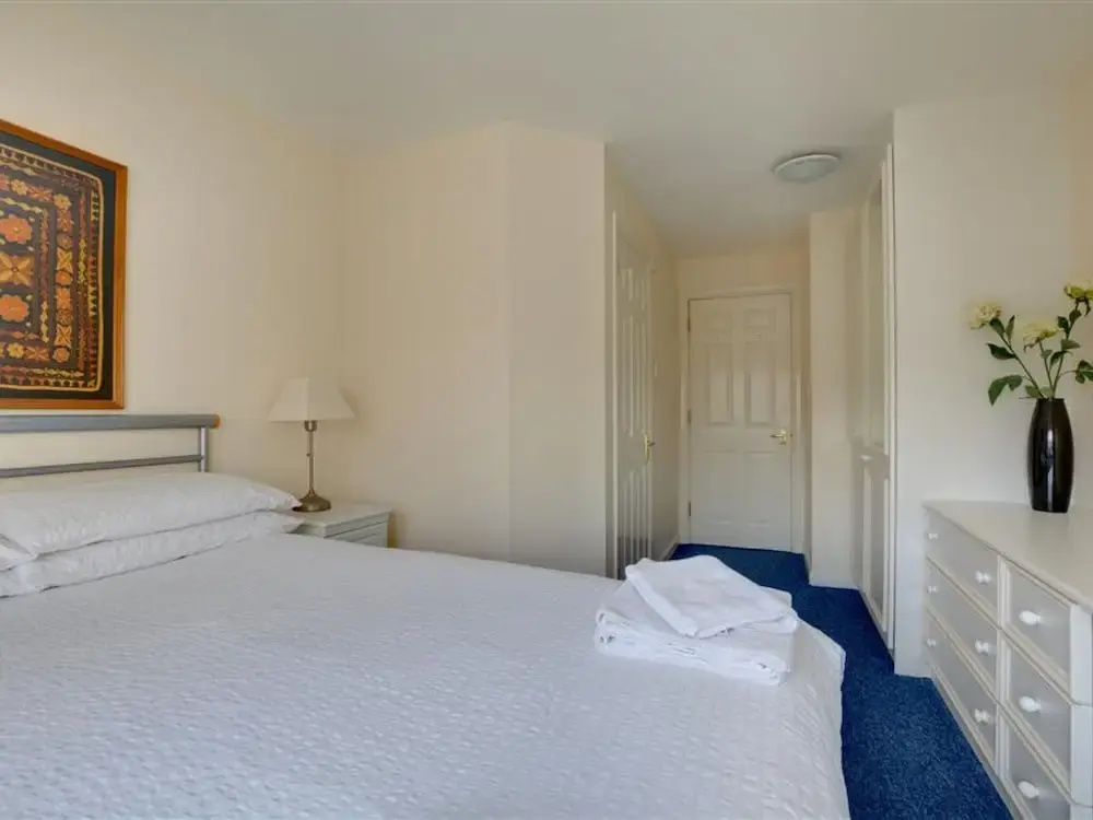 Cozy Apartment in Brighton near Sea