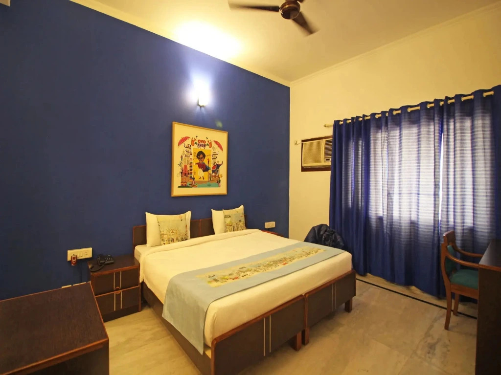 OYO Flagship 592 Hauz Khas Village