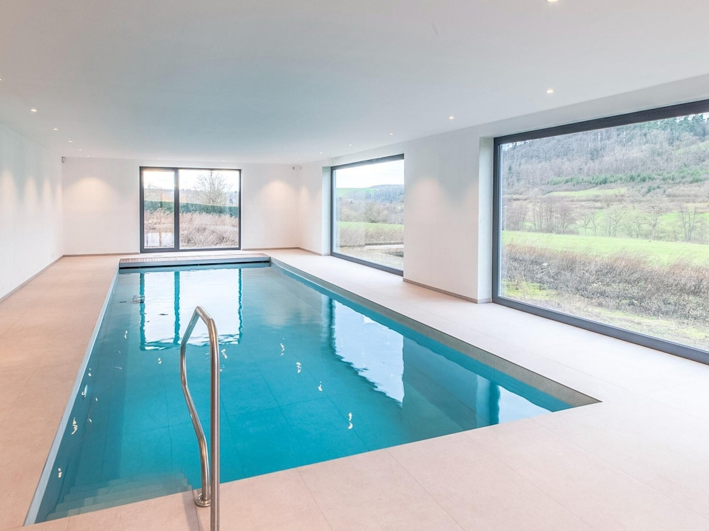 Le Vol du Milan - Premium Villa With Pool