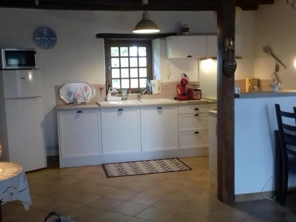 Gîte au calme avec verger, à proximité de randonnées et sites culturels - FR-1-586-9