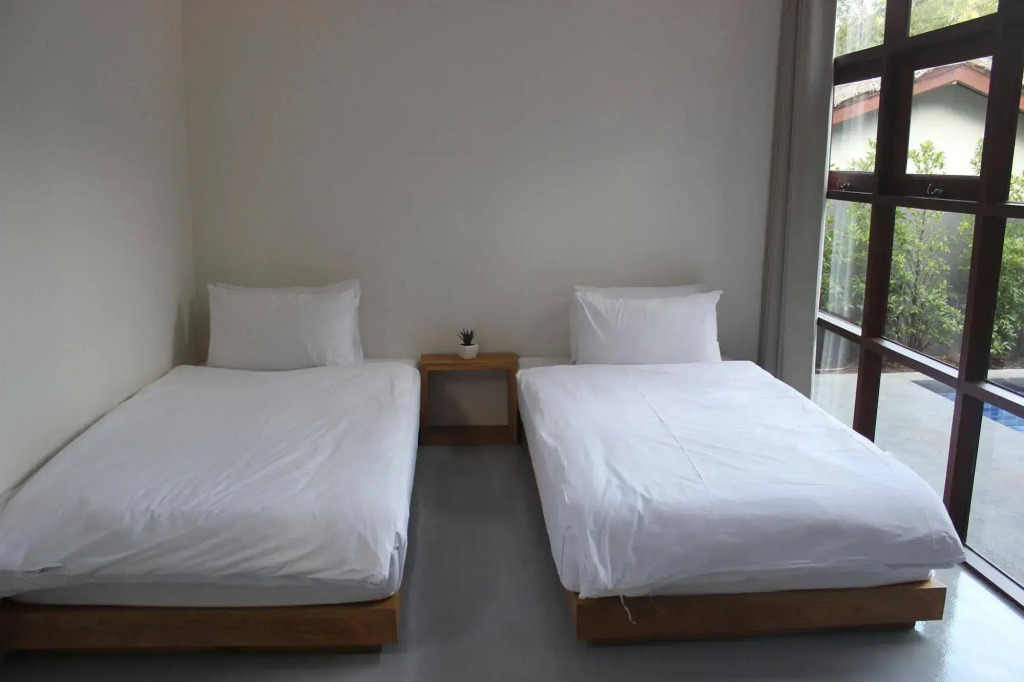 Baan Talay Pool Villa