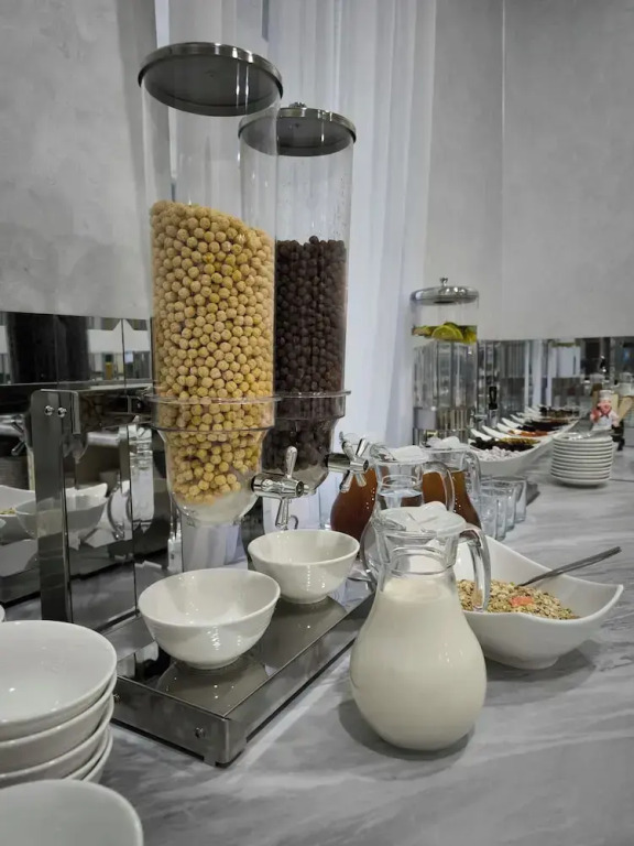 Saroy Gardens Hotel