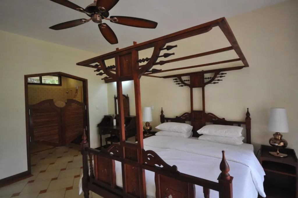 Hunters Lodge