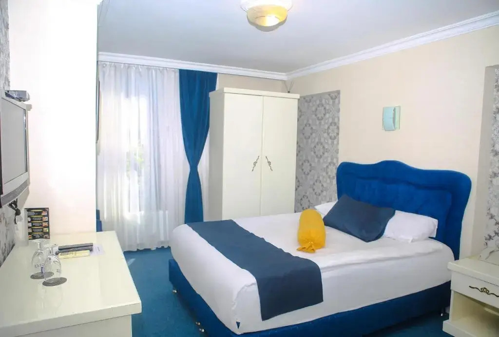 CAN GRAND HOTEL