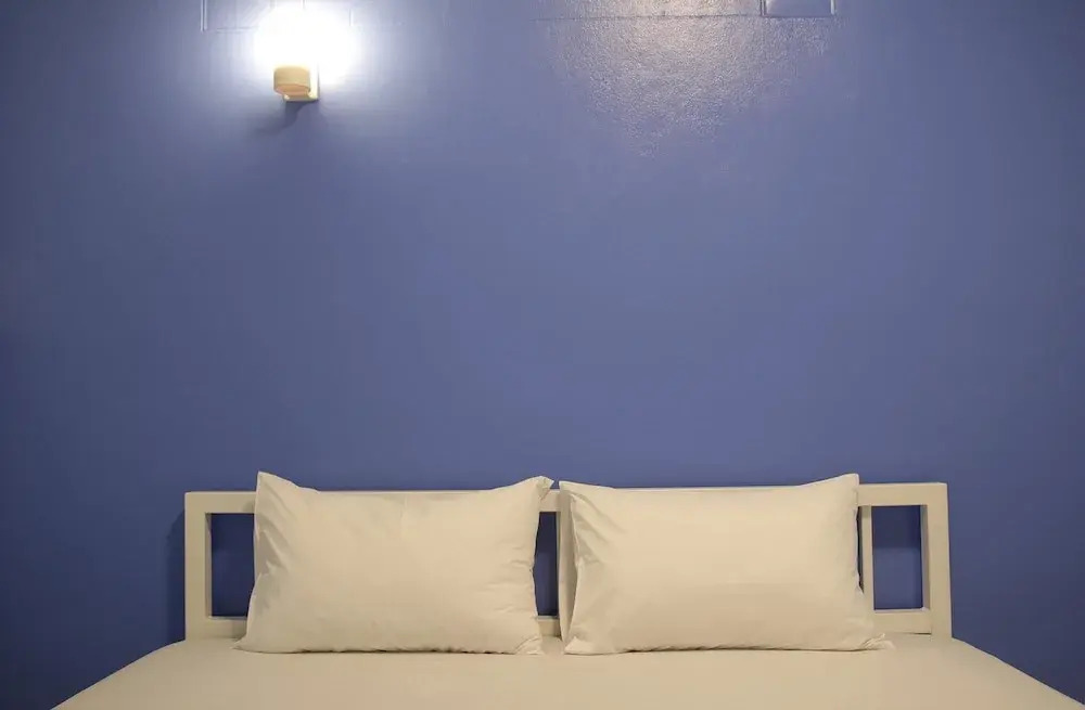SB.Inn