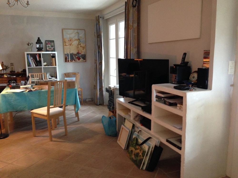 Apartment With 2 Bedrooms in Villecroze, With Enclosed Garden and Wifi