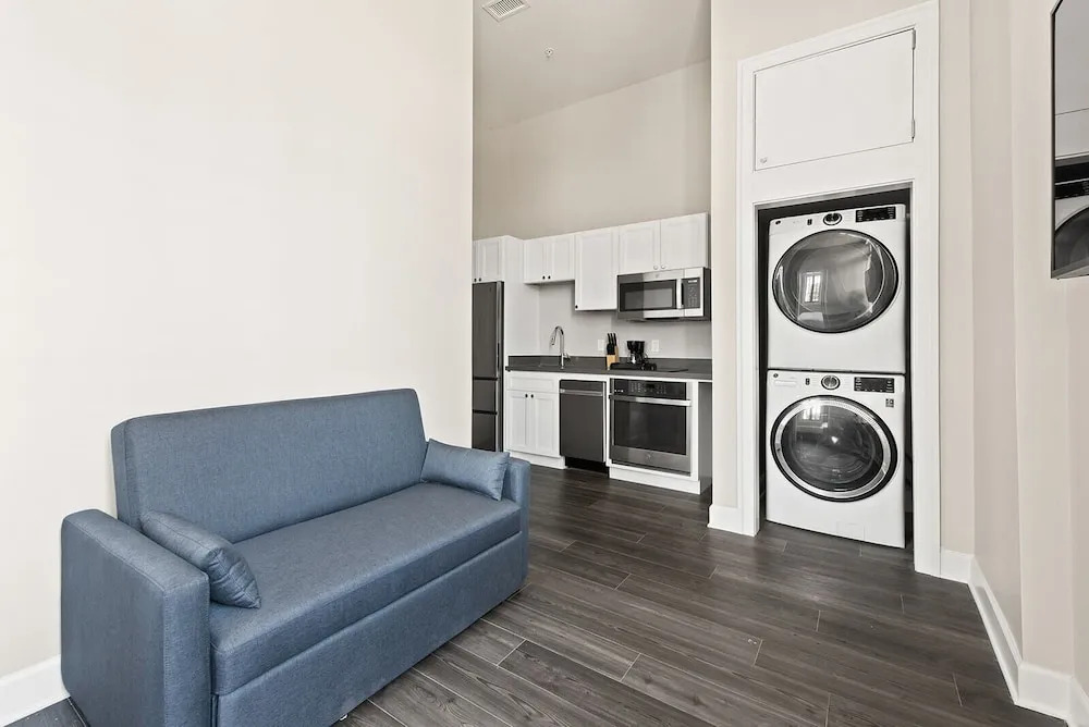 Bywater Suite Hotel