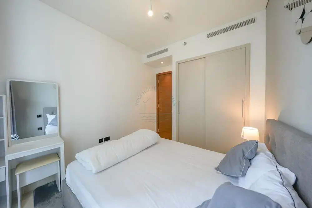 Yogi - Unwind in this 1BR at Sobha Creek Vistas Reserve