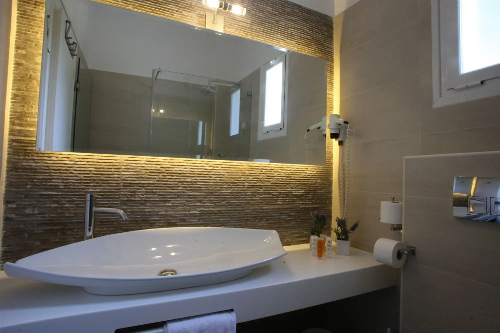 Hotel Benois
