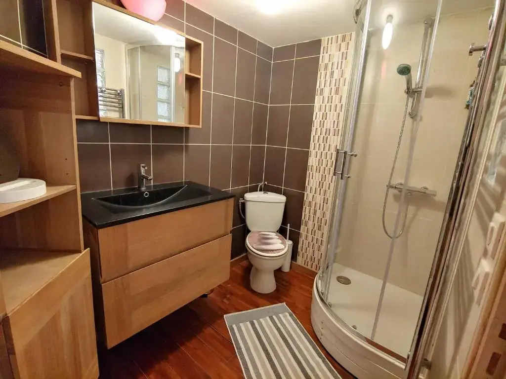 Joli 2 pièces Neuf façon Casa de Papel