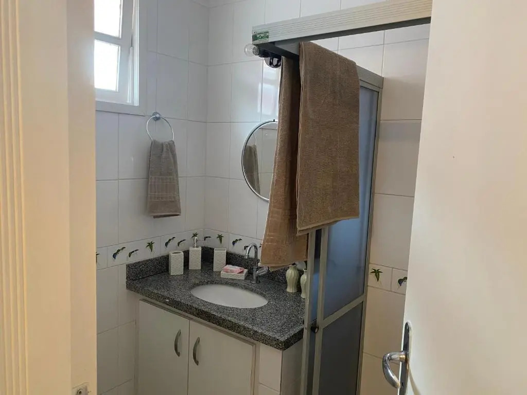 Casa em Condomínio 2 suítes casa 03