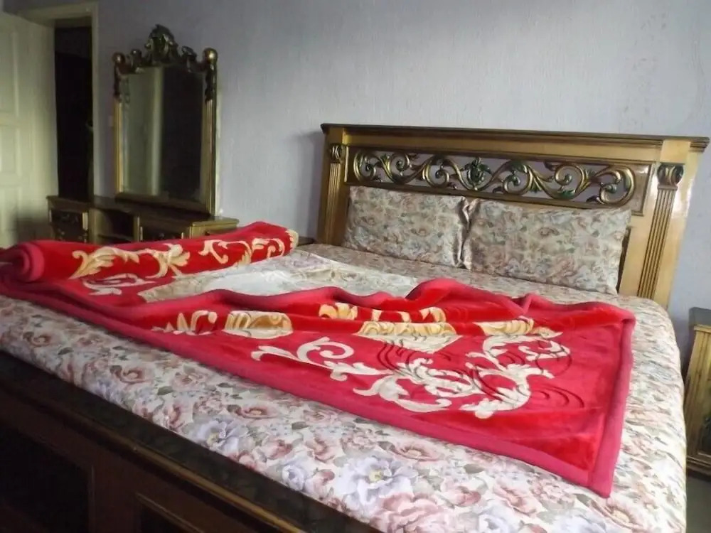 Hotel Summer Palace Murree