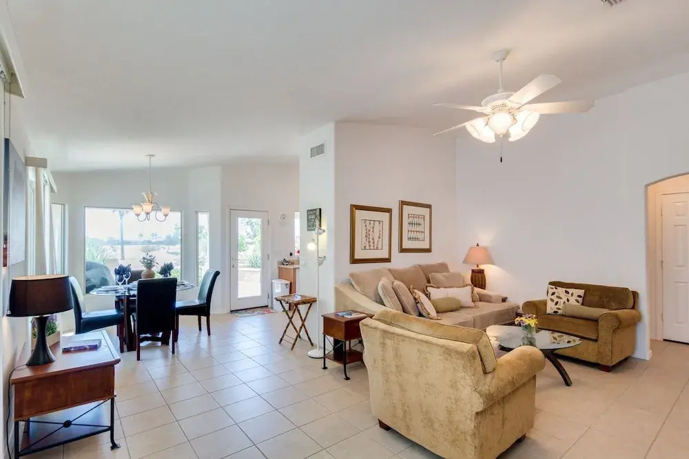 La Costa - 2 Br home by RedAwning