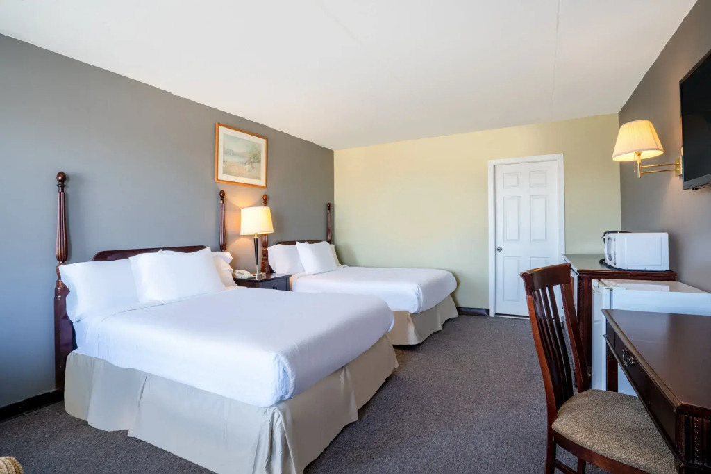 Thriftlodge by Wyndham Regina North