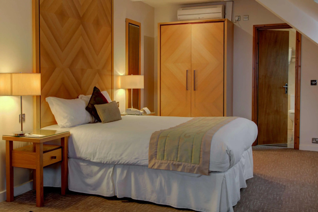 Best Western Homestead Court Hotel
