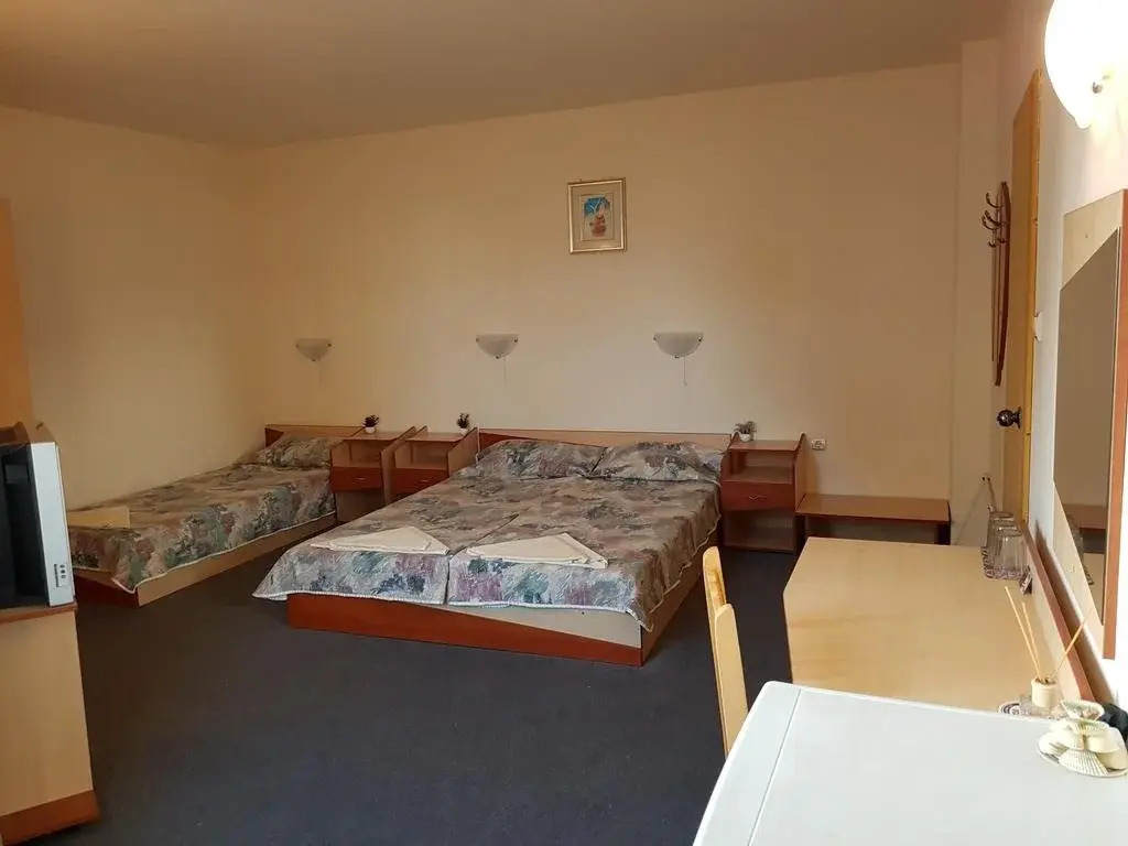 Krasi Hotel