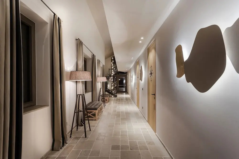Eva Hof Lakeside Suites