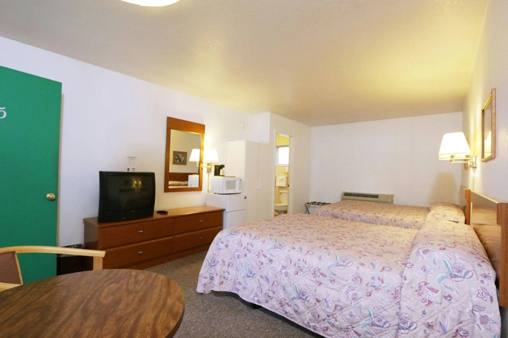 Town House Motel