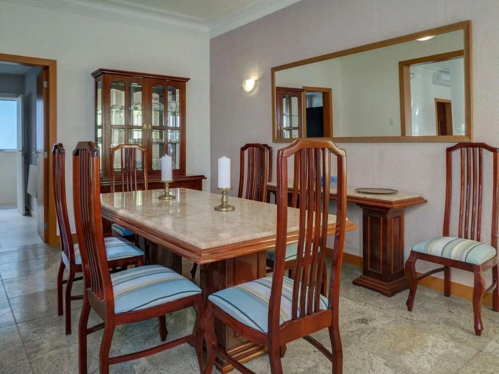 LinkHouse Majestic Apartment